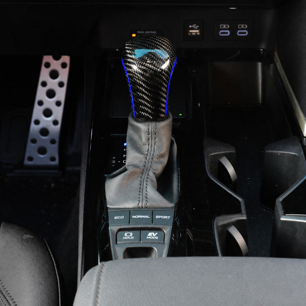 KRVN Carbon Fiber Automatic Shift Knob for 2025-2026 Toyota Camry — view 10