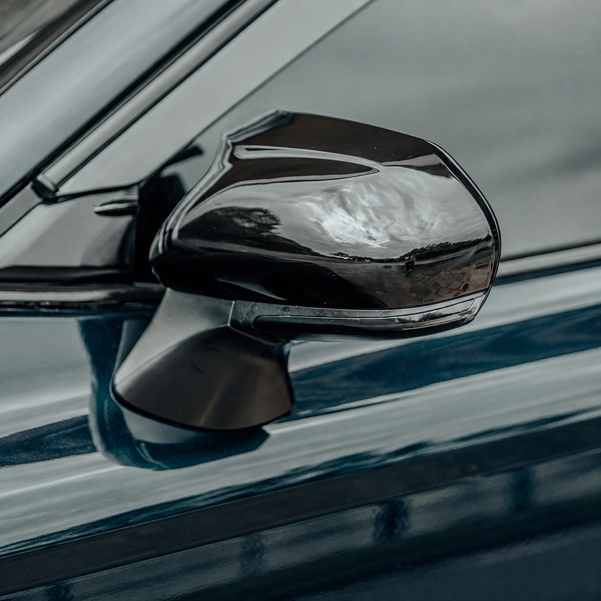 KRVN M-Style Replacement Mirror Caps [For 2018-2024 Toyota Camry with BSM]