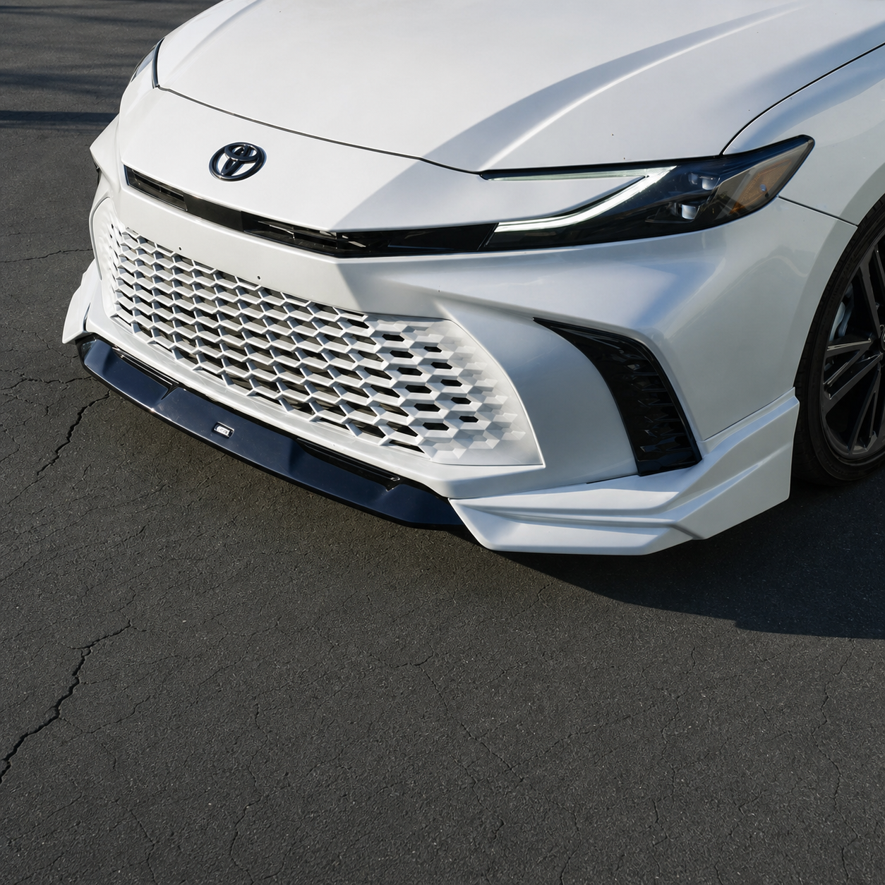 GF 3-Piece Front Bumper Lip [For 2025-2026 Toyota Camry SE/XSE]