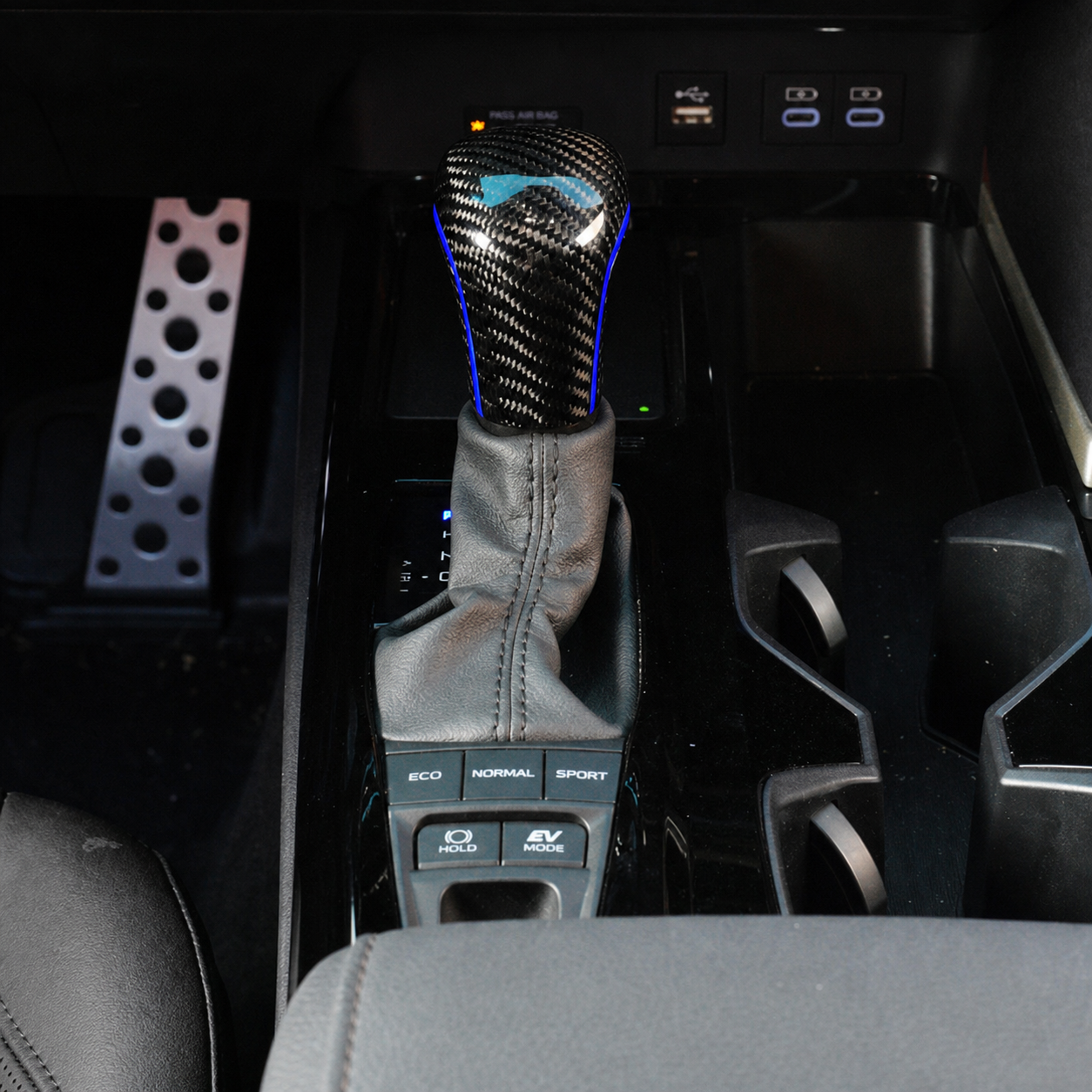 KRVN Carbon Fiber Automatic Shift Knob [For 2025-2026 Toyota Camry]