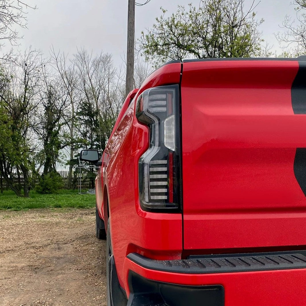 KRVN Cyber-Black Full LED Tail Lights [For Silverado]